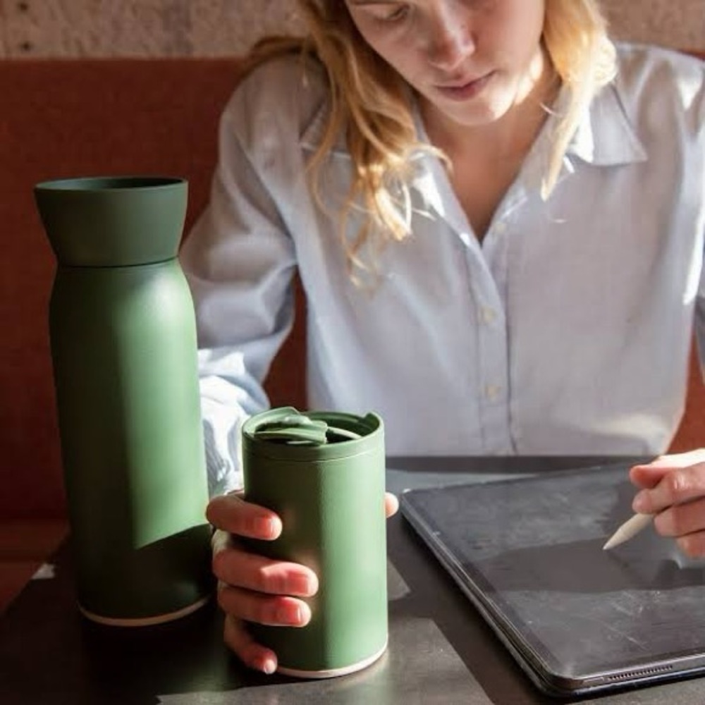 Hitch Waterbottle Free People Green with Rare Handle